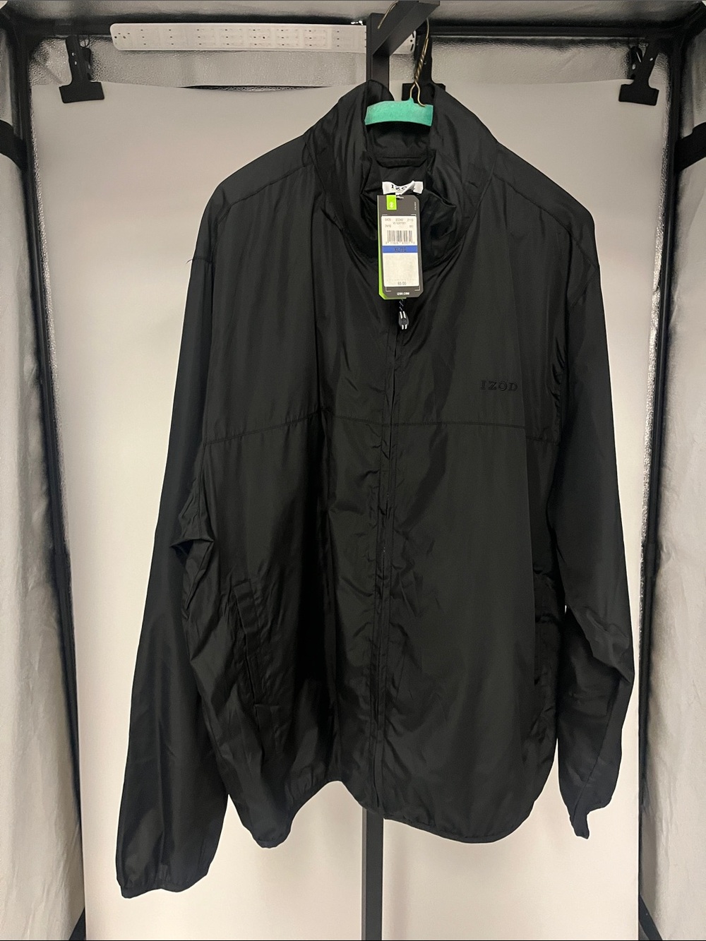 IZOD Men's Black Full-Zip Windbreaker Jacket
